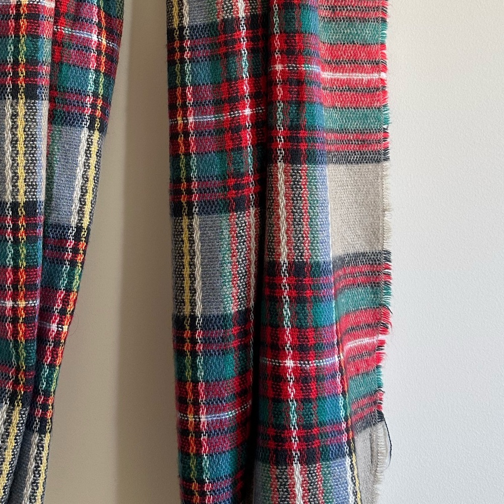 Vibrant Plaid Scarf with Red and Green - Picture 3 of 3